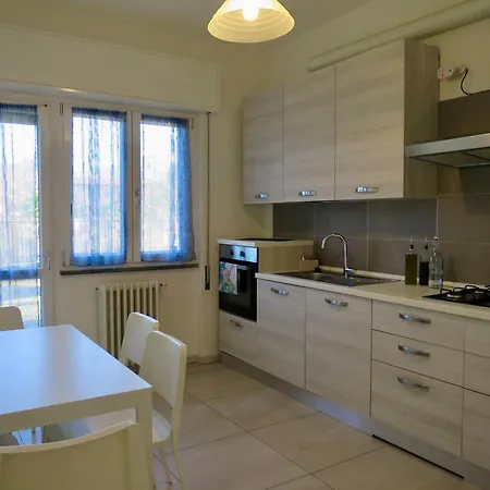 Lily House Apartamento *